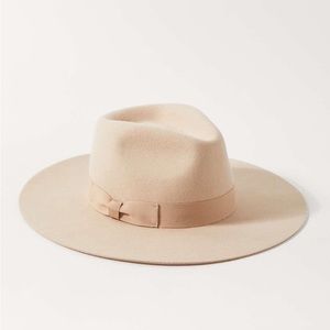 Urban Outfitters Flat Brim Felt Fedora